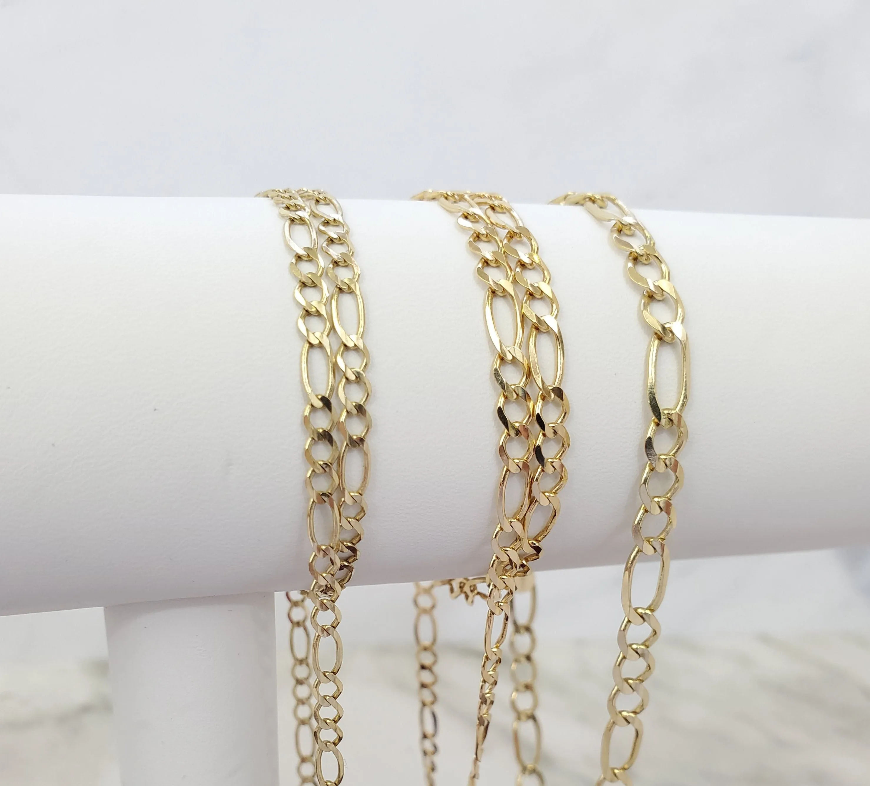 14K Solid Yellow Gold Figaro Chain For Men/ Women - Gifts For Him/ her