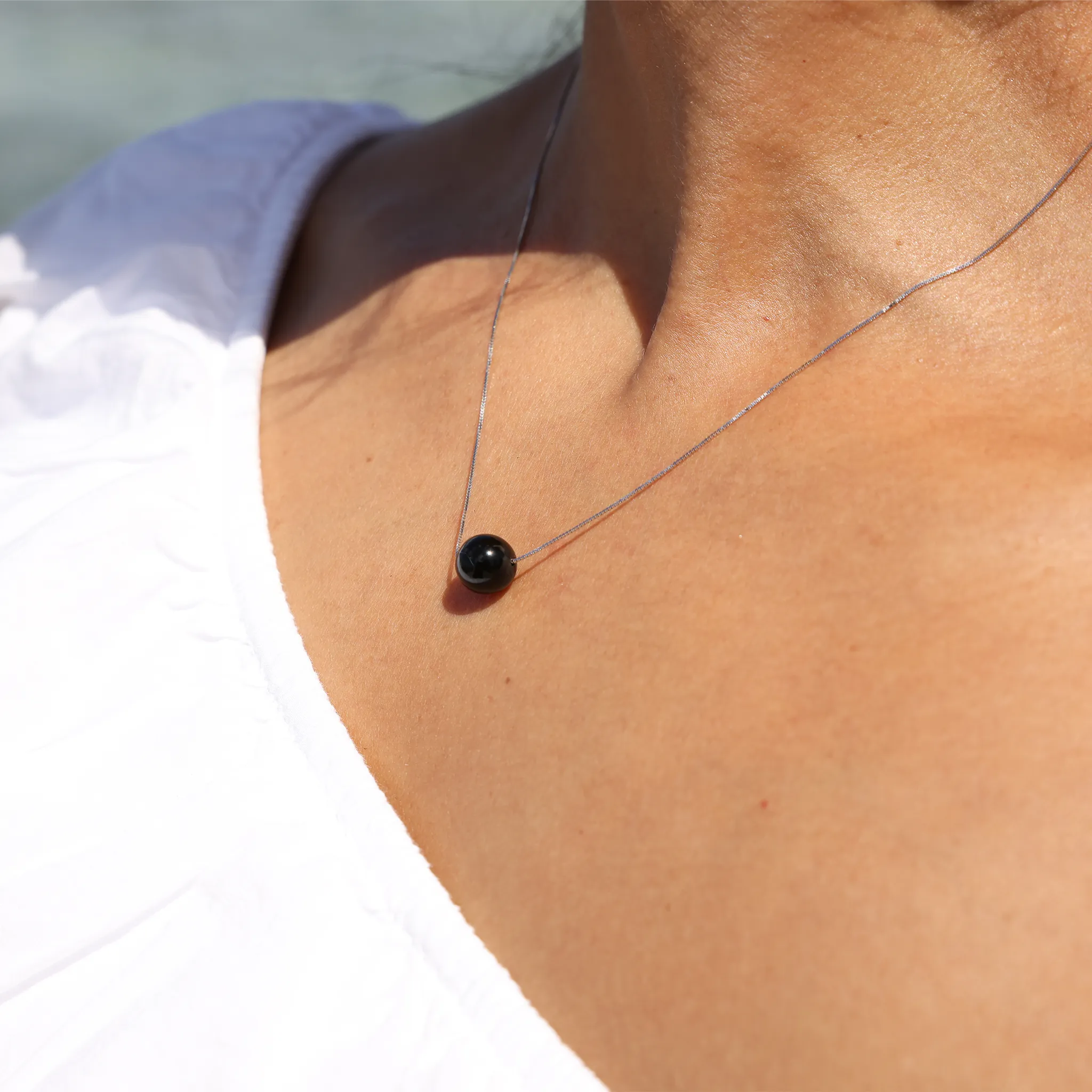 18" Black Coral Slider Necklace in White Gold