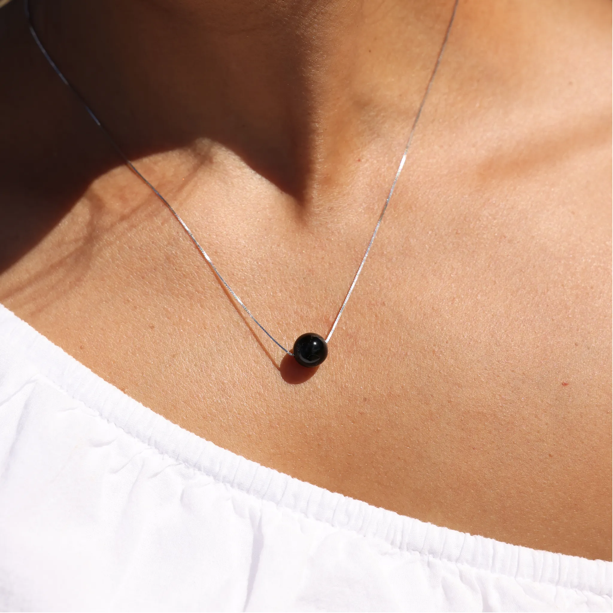 18" Black Coral Slider Necklace in White Gold