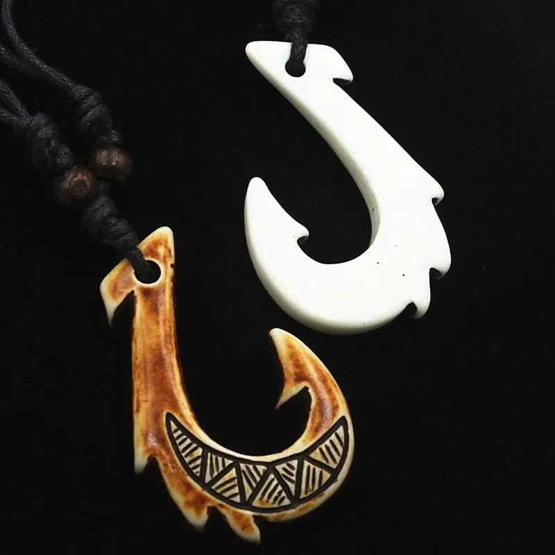 2PCS Hawaiian Protection Amulet Lucky Pendant Necklace Vintage Tiki Fish Hook Turtles Tortoise Shark Wolf Tooth Caved Satue Adjustable Rope Chain Necklaces for Men Women