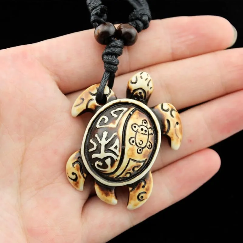 2PCS Hawaiian Protection Amulet Lucky Pendant Necklace Vintage Tiki Fish Hook Turtles Tortoise Shark Wolf Tooth Caved Satue Adjustable Rope Chain Necklaces for Men Women