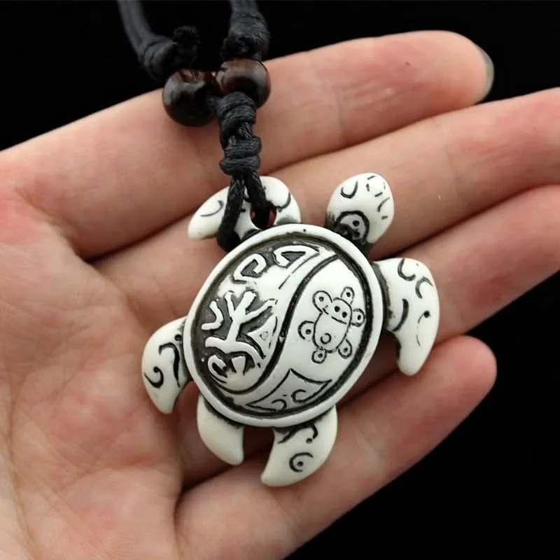 2PCS Hawaiian Protection Amulet Lucky Pendant Necklace Vintage Tiki Fish Hook Turtles Tortoise Shark Wolf Tooth Caved Satue Adjustable Rope Chain Necklaces for Men Women
