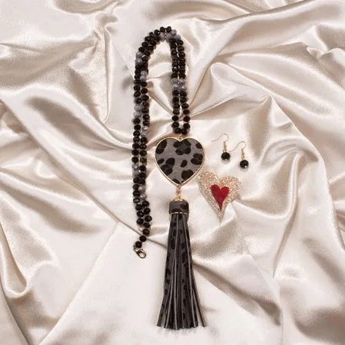 72736 - Tassel Leopard Heart Necklace - Black