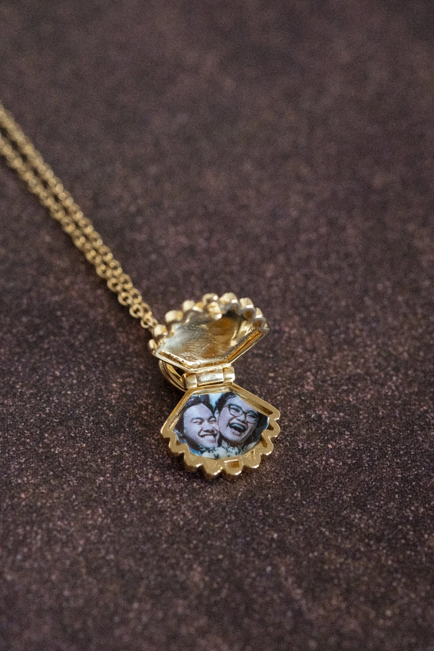 Ariel Shell Engravable Locket Necklace