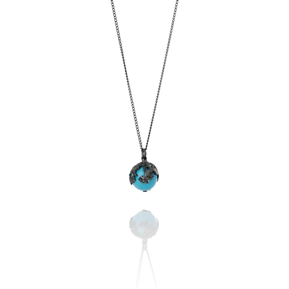 AURUM x Blue Lagoon necklaces