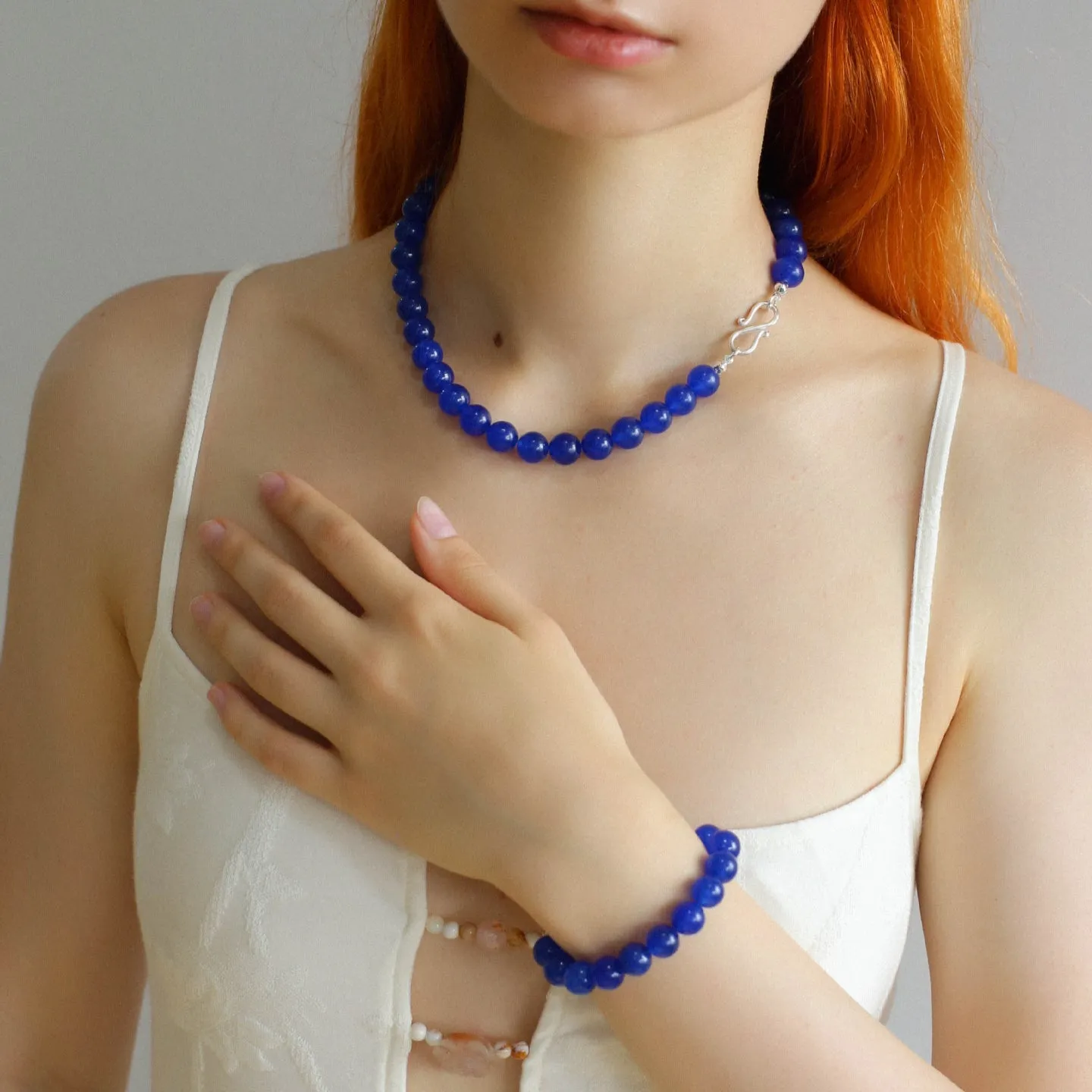 Blue Agate Beaded Figure 8 Buckle Necklace