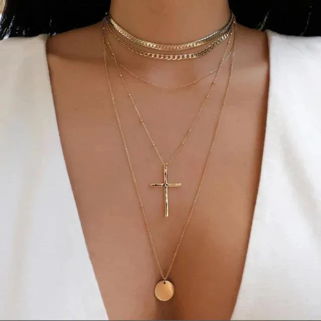 Bohemia Multilayer Crystal Butterfly Pendant Necklaces Women Hollow Heart Choker Necklace Fashion Jewelry Party