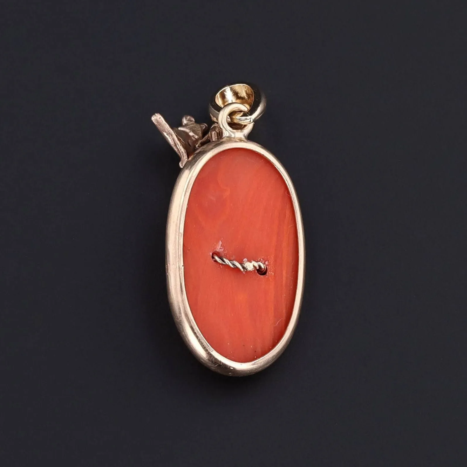 Cameo Charm | 14k Gold Coral & Diamond Queen Pendant
