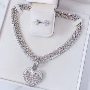Can Be Opened Heart-shaped Photo Pendant Necklace