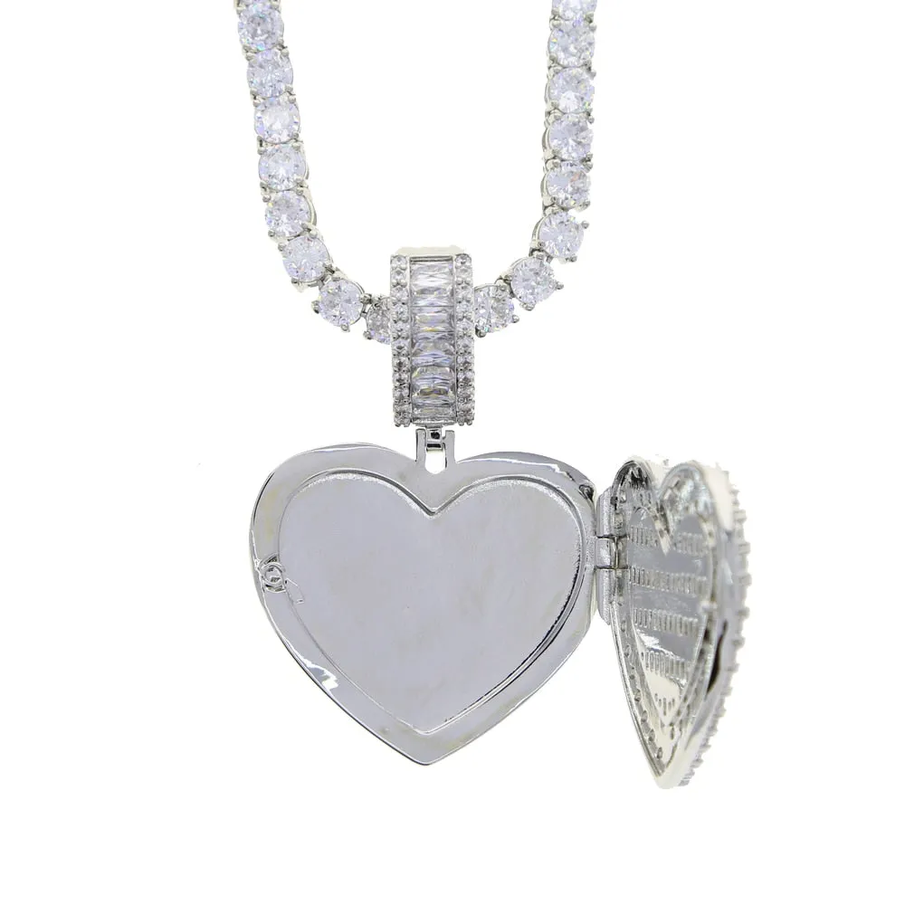 Can Be Opened Heart-shaped Photo Pendant Necklace