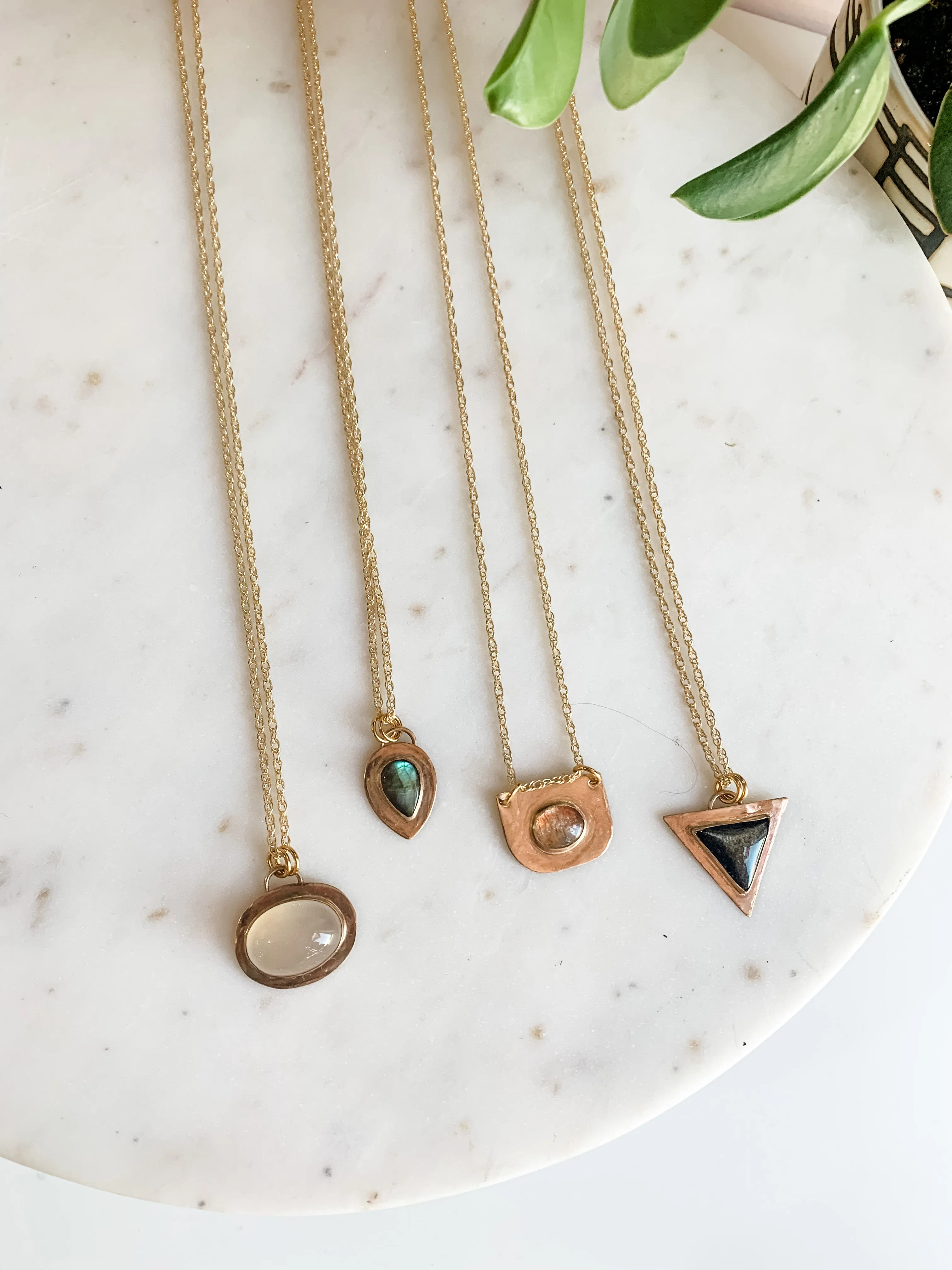 Chalcedony Halo Gold Delicate Necklace