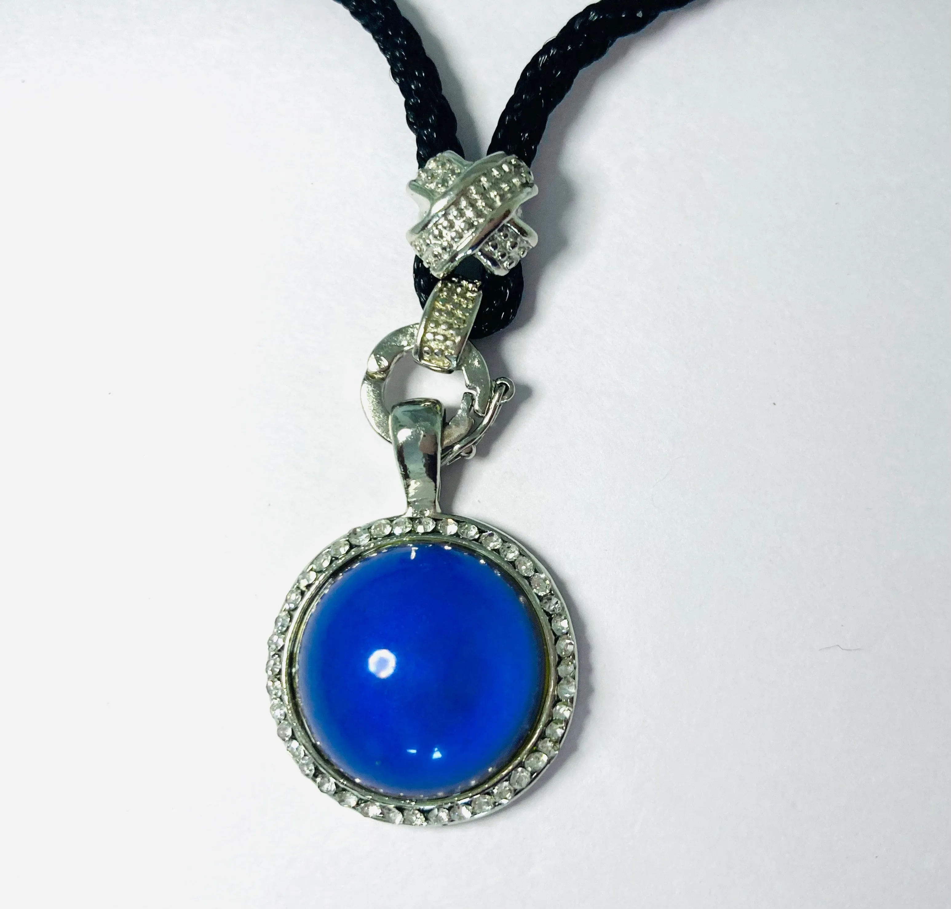 Circular Stones Mood Necklace with Long Cord