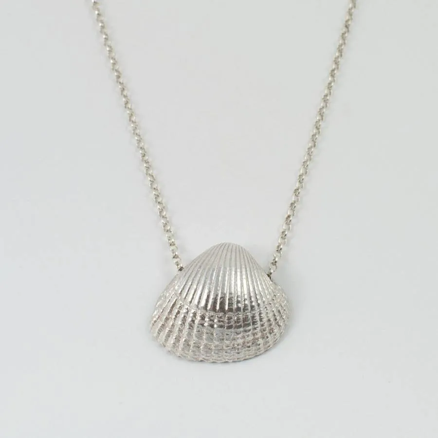 Cockle Shell Necklace Large (Silver or Gold)