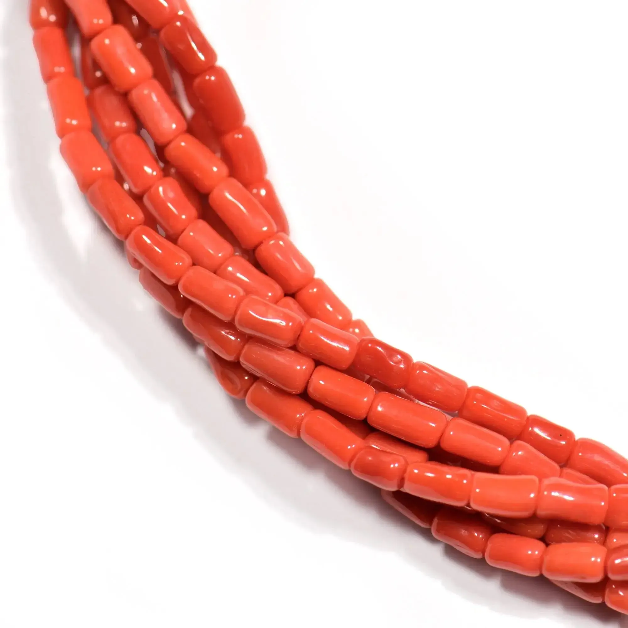 Collana Torchon in corallo rosso con moschettone rotondo