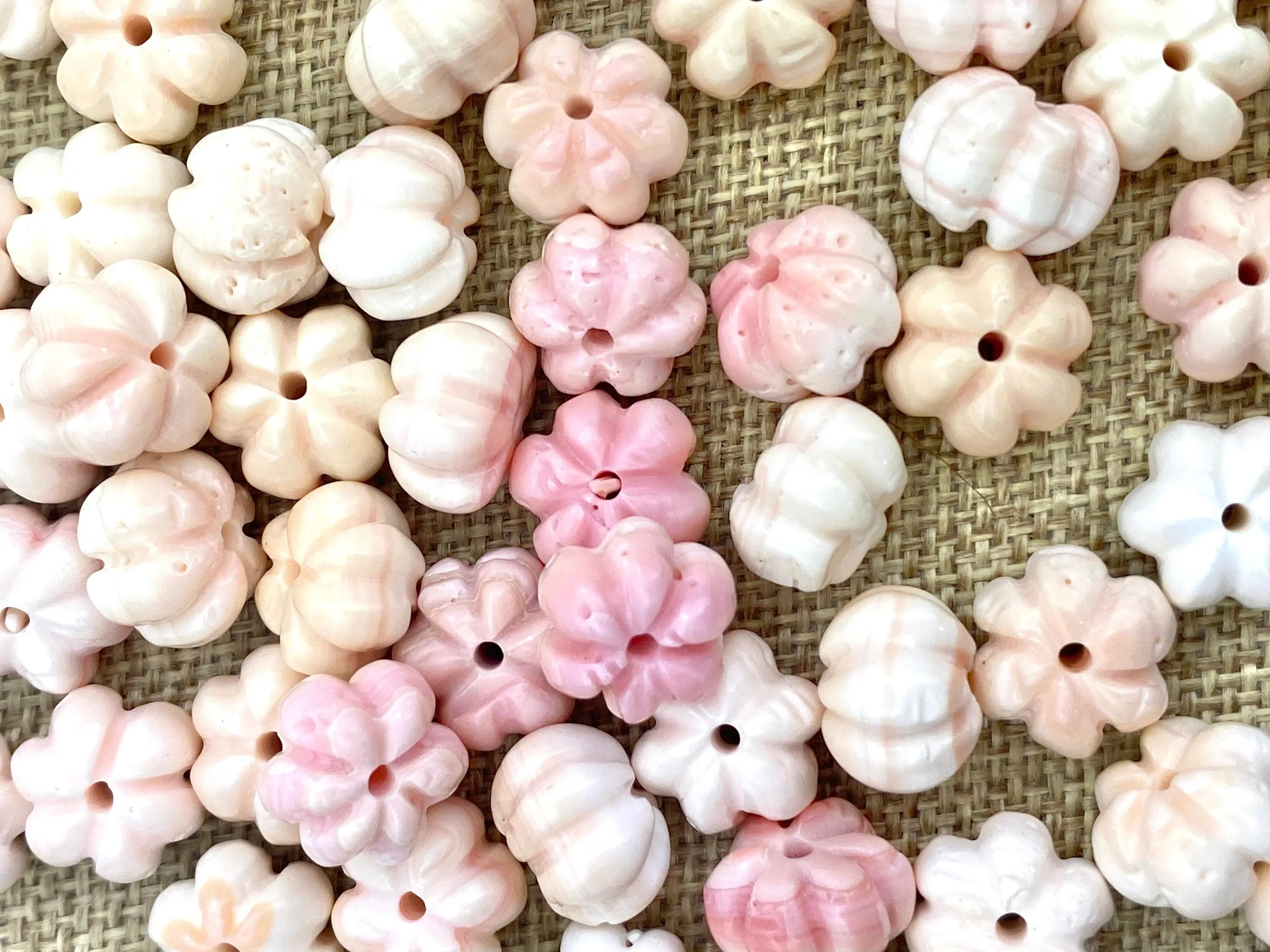 Conch Shell Flower Beads, 100% Conch, Conch Beads, Sku#M27