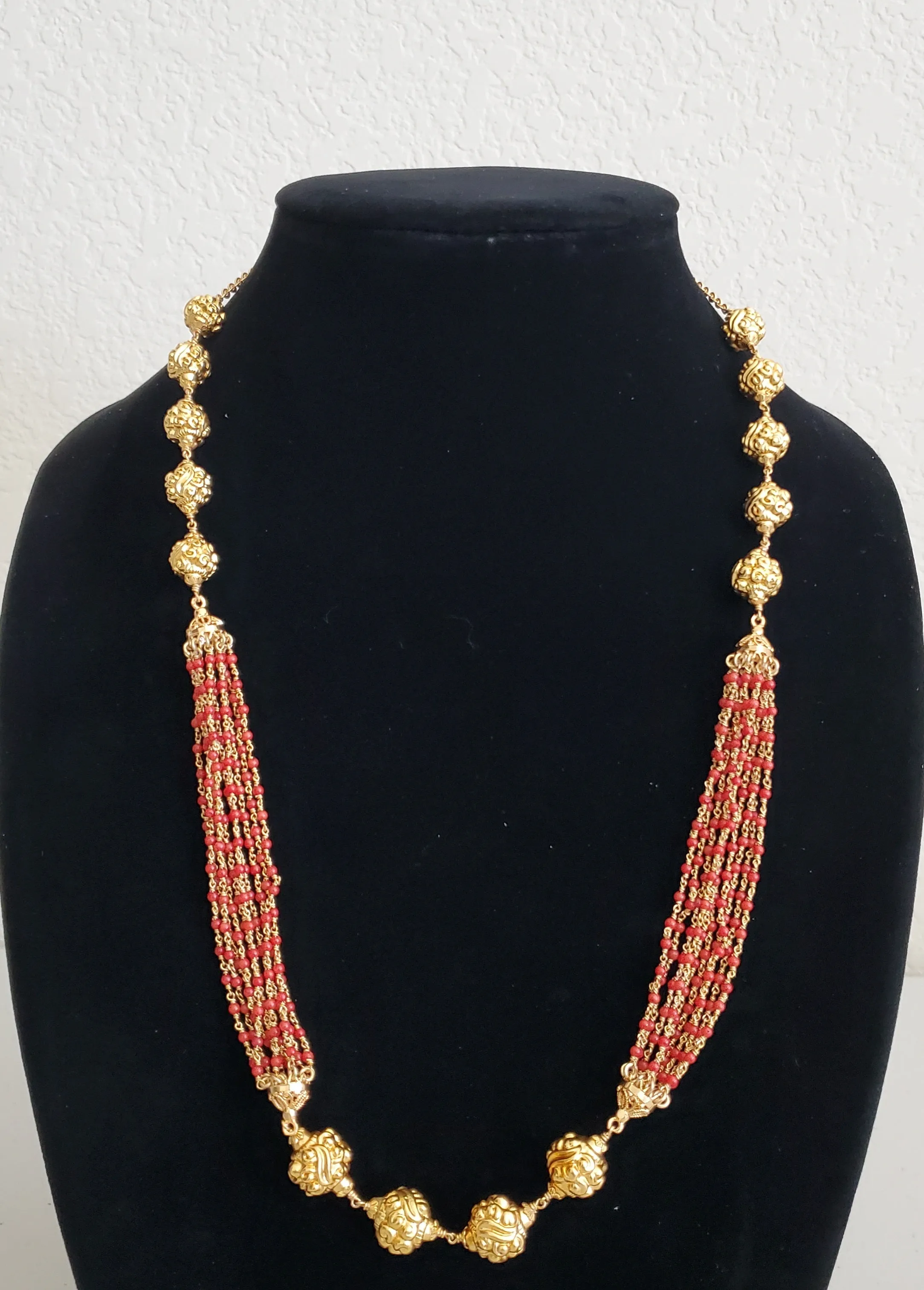 Coral Nakishi Layer Necklace A33