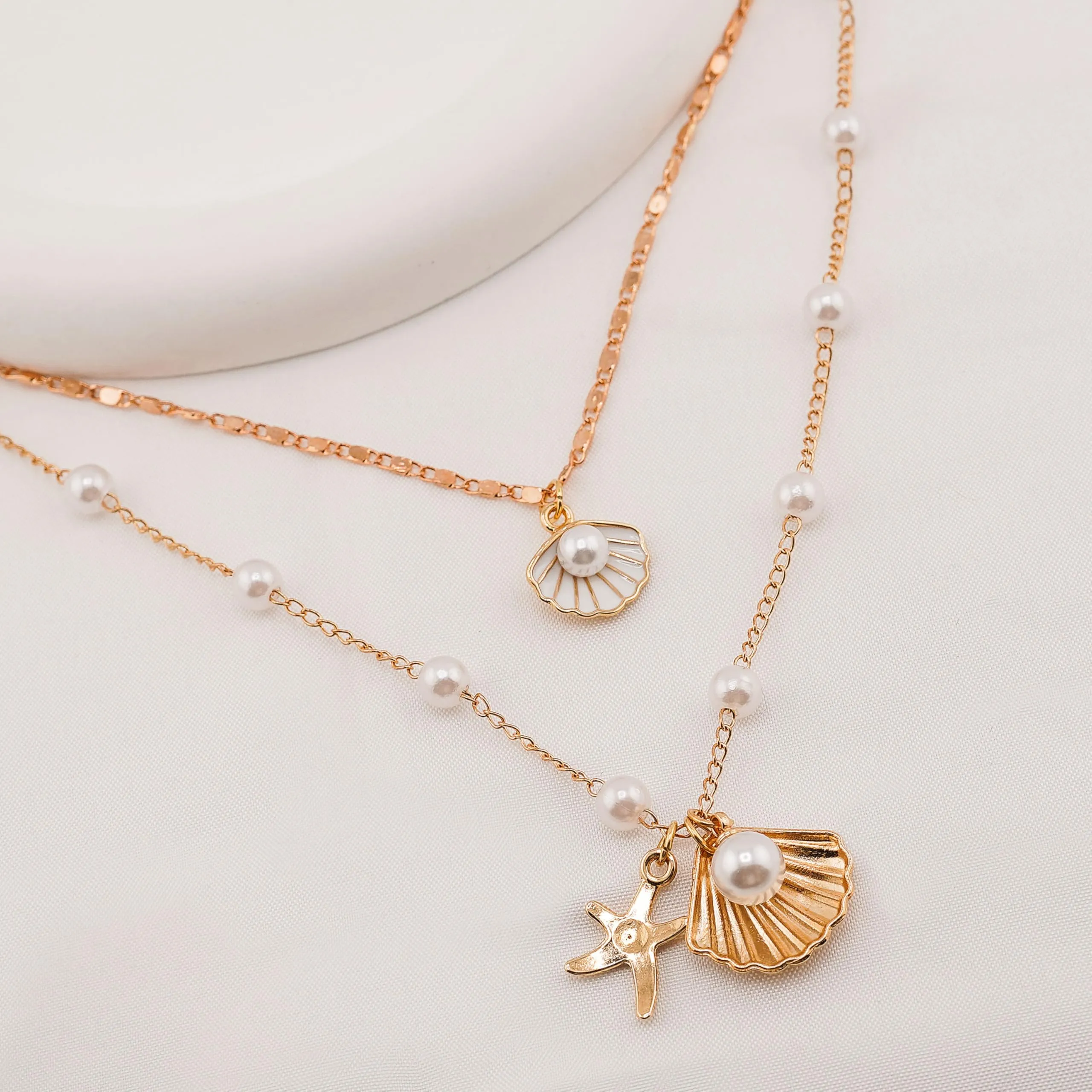 Cowrie shell Surfer Necklaces Beach Handmade Choker Hawaiian Summer Conch Necklace for Women