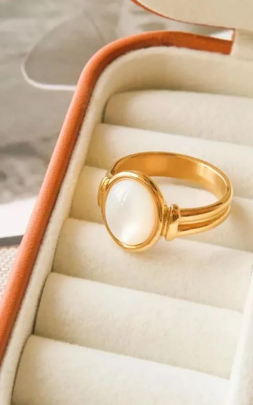 Flânerie - Jade Classic Shell Stone Ring