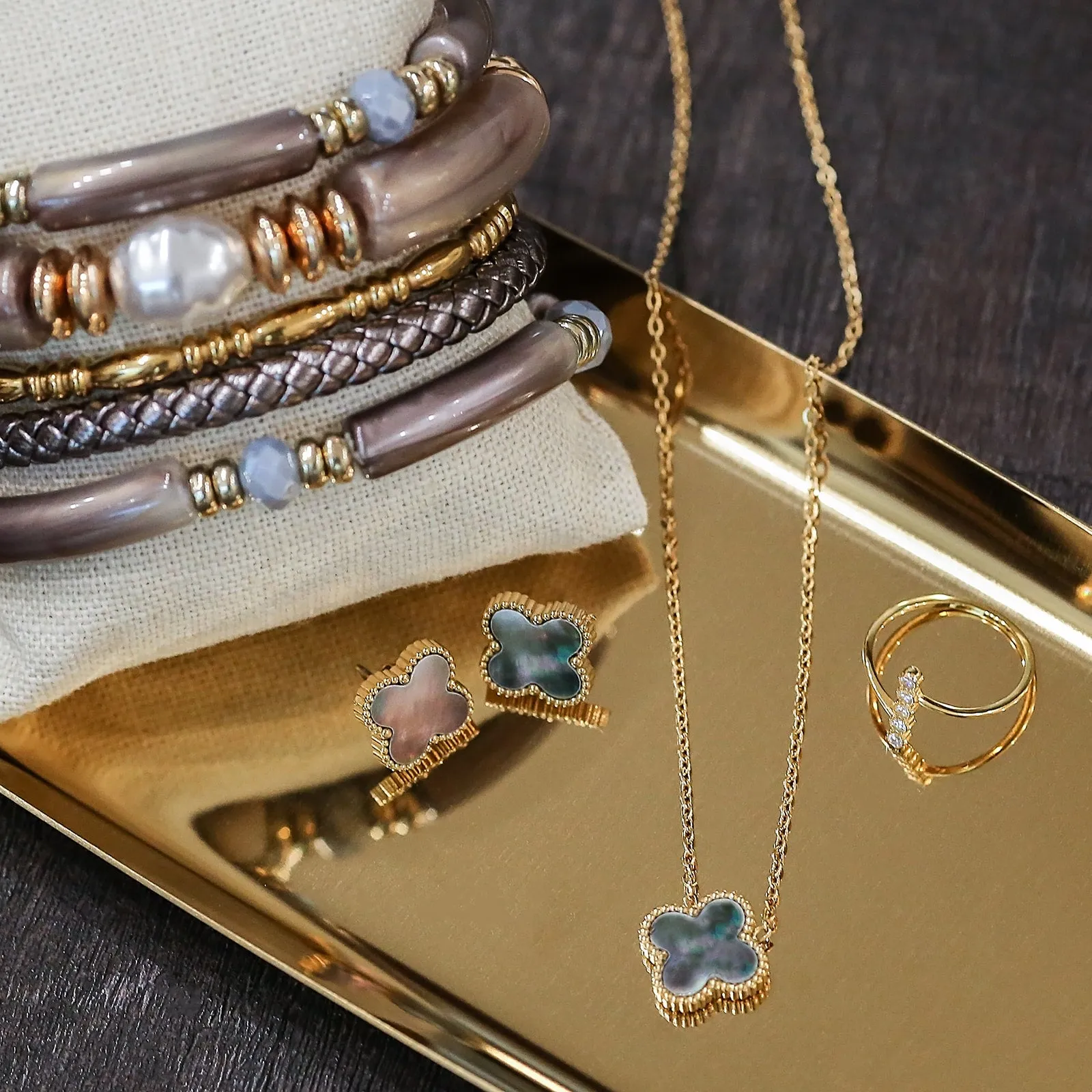 Flora Necklace