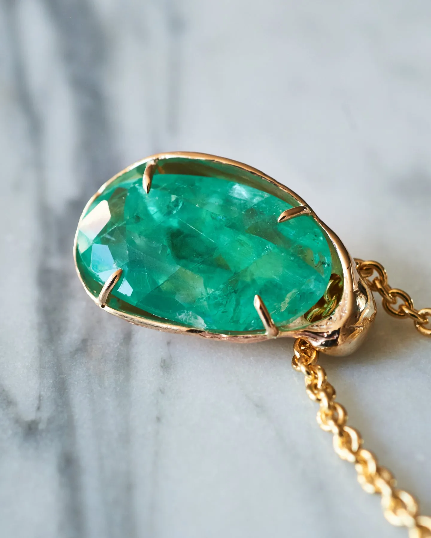 Fluorite Positive Energy In a Slipper Shell Necklace