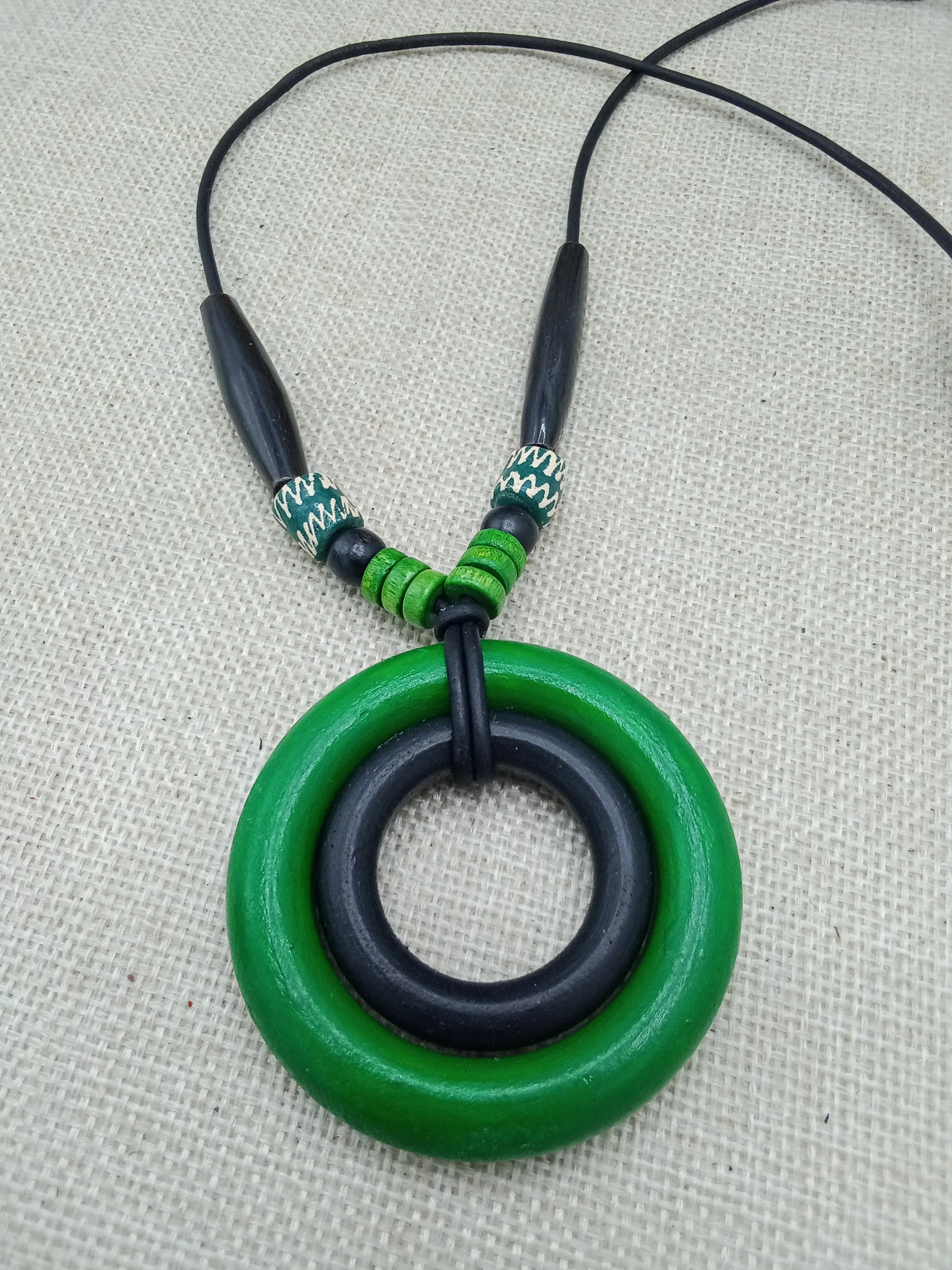 Green Necklaces for Women Wooden Beaded Long Jewelry Ethnic Round Handmade Gift