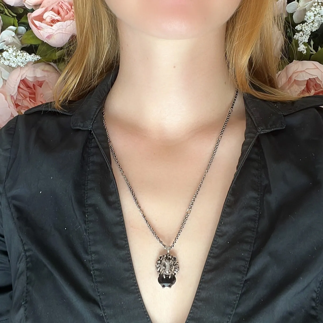 Gucci Lion Head Crystal Pendant Necklace