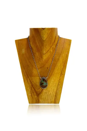 Halle Necklace