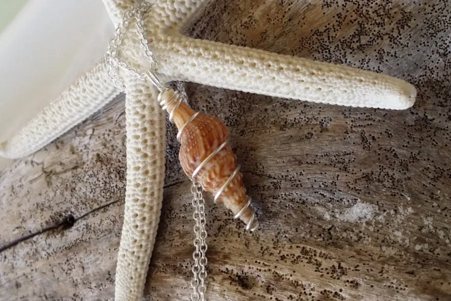 Handmade in Hawaii, Wire wrapped natural conch seashell necklace,Hawaiian jewelry.Gift for her.Beach jewelry.