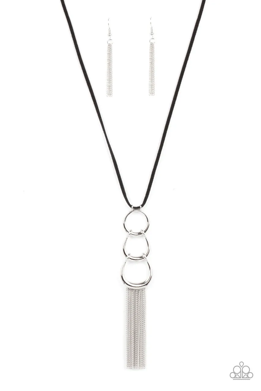 Industrial Conquest Black Paparazzi Necklace
