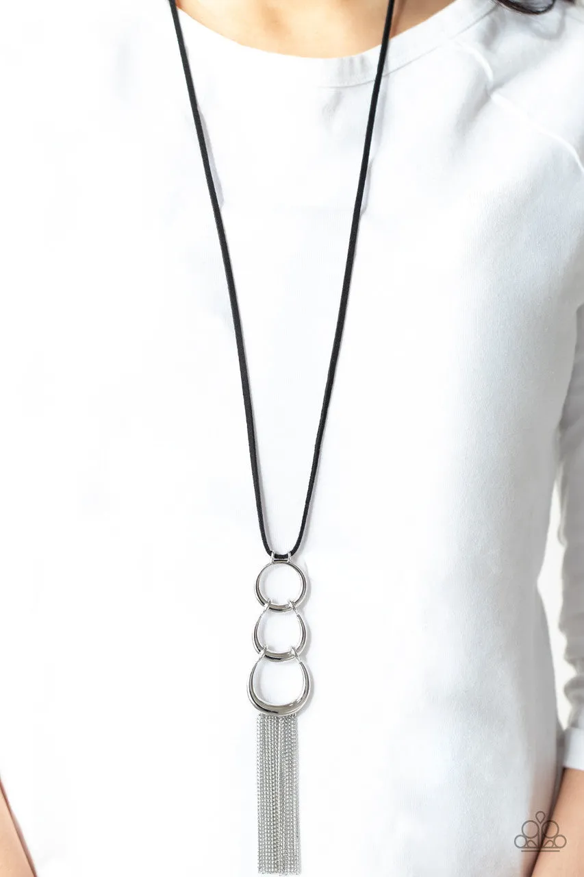 Industrial Conquest Black Paparazzi Necklace