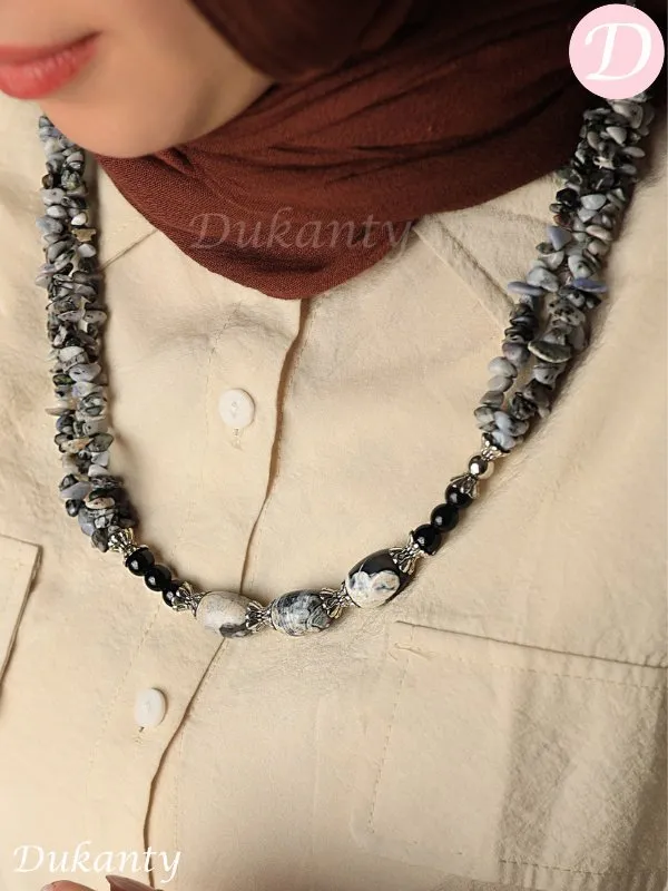 Maram Necklace - Agate And Broken Seashell Stones