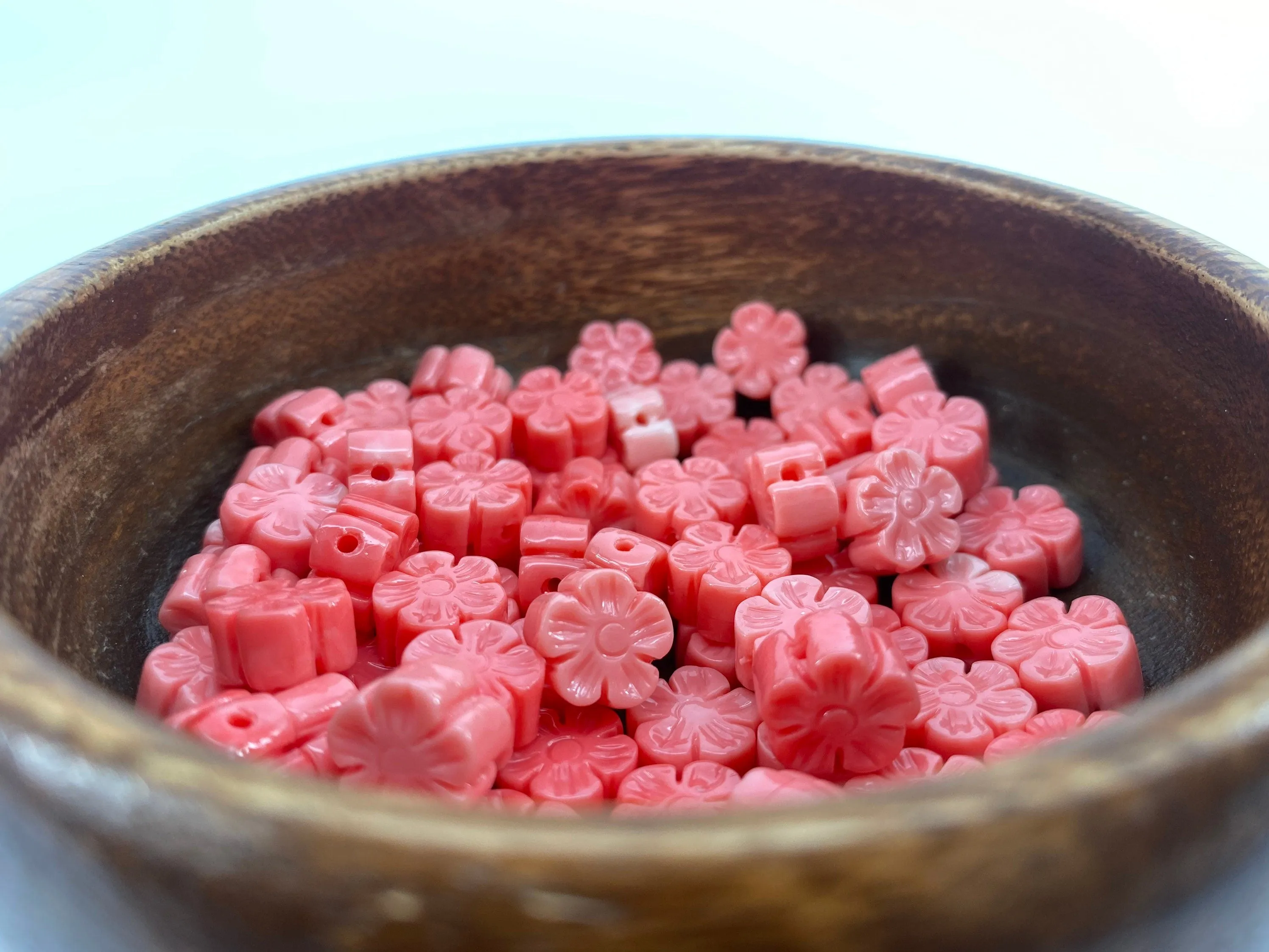 Mother Of Pearl Flower Beads, Sku#M687