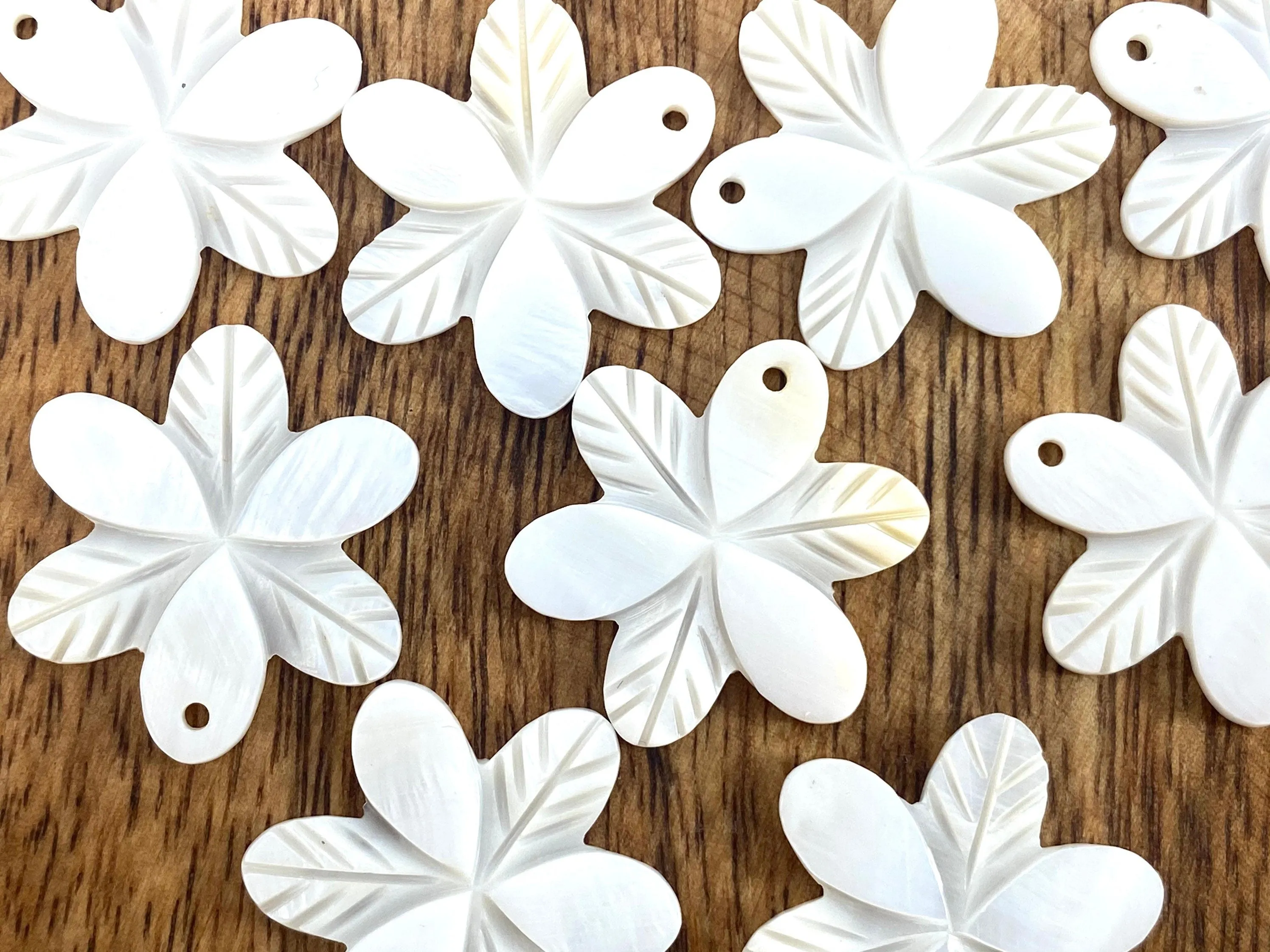Mother Of Pearl Flower Shell, Sku#M364