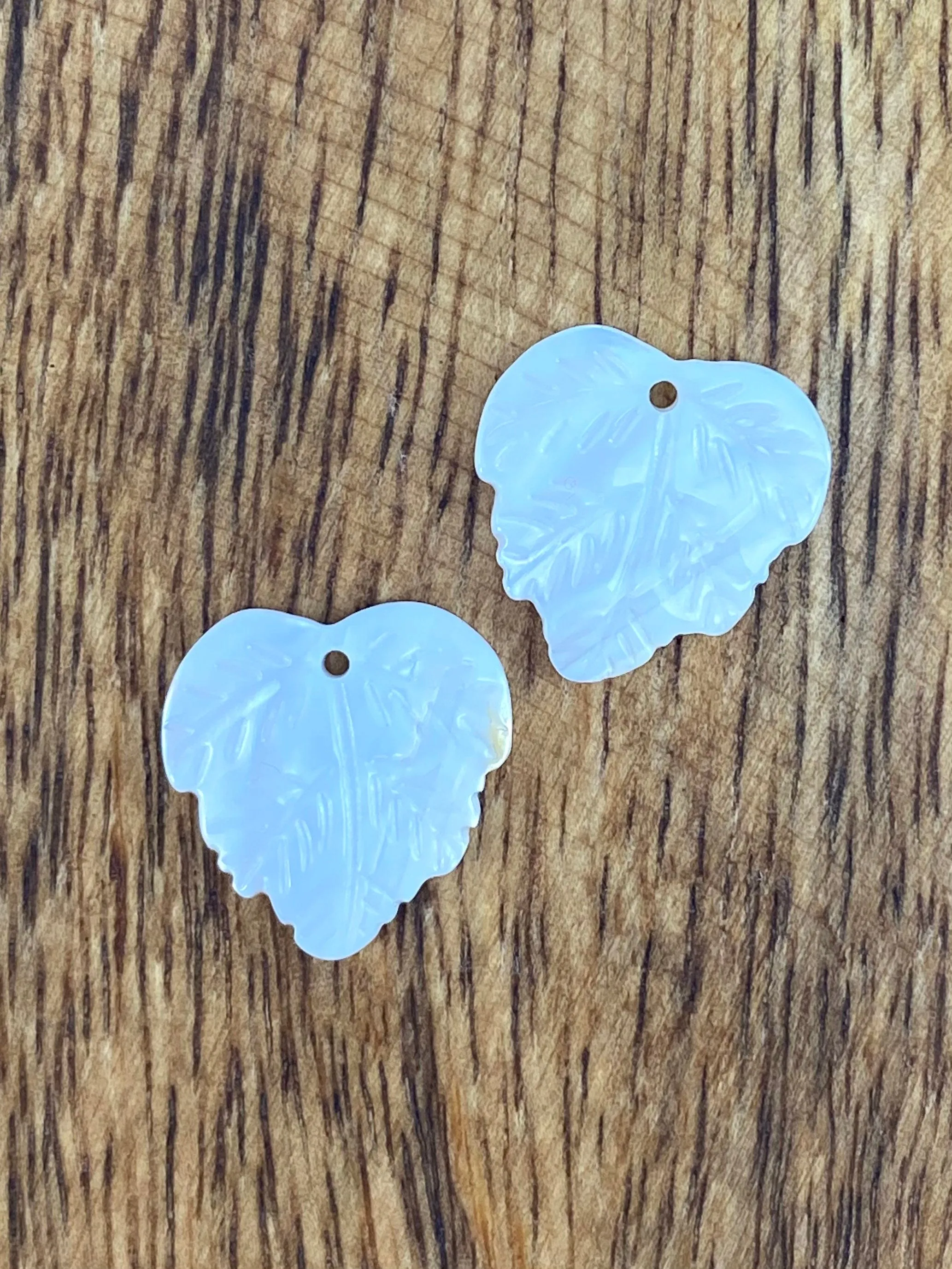 Mother Of Pearl Leaf Shell, Sku#M267