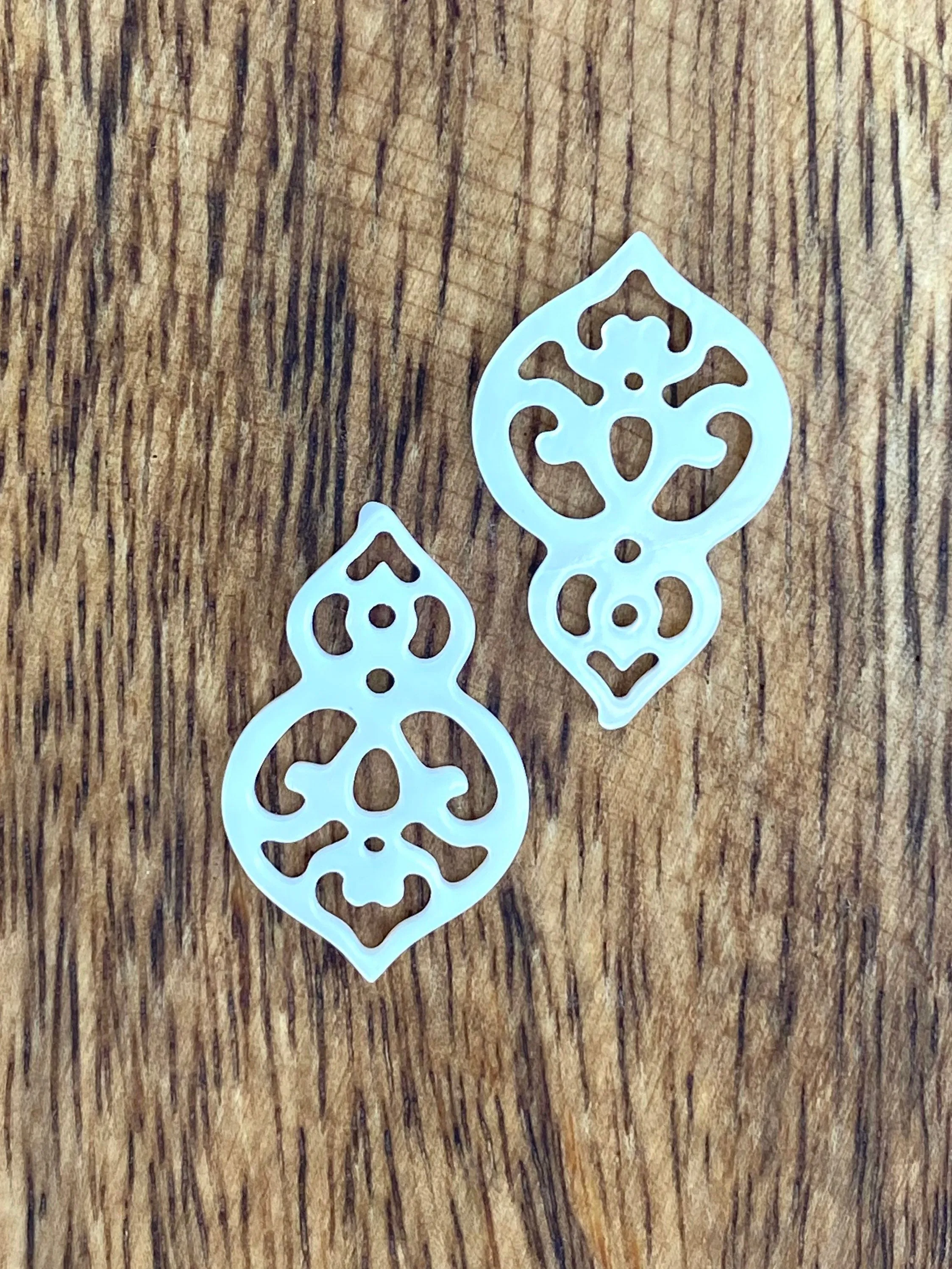 Mother Of Pearl Shell, Sku#M116