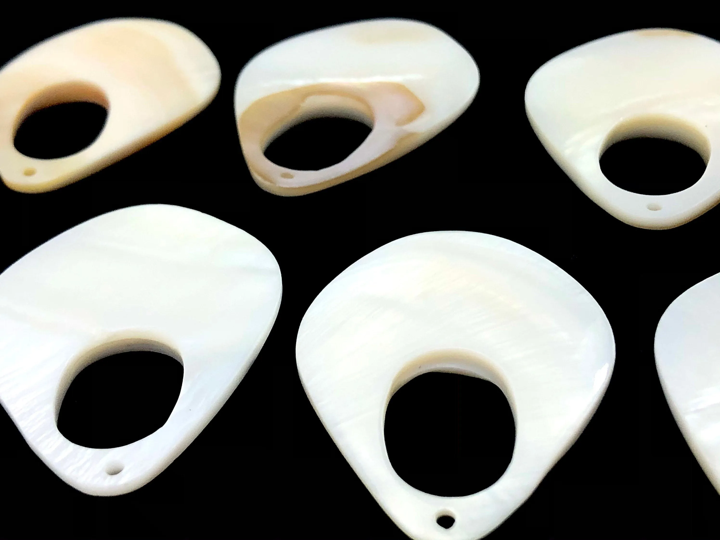 Mother Of Pearl Shell Sku#M586