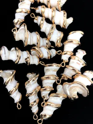 Mother Of Pearl W/Gold Plated On Zinc Alloy Sku#M310