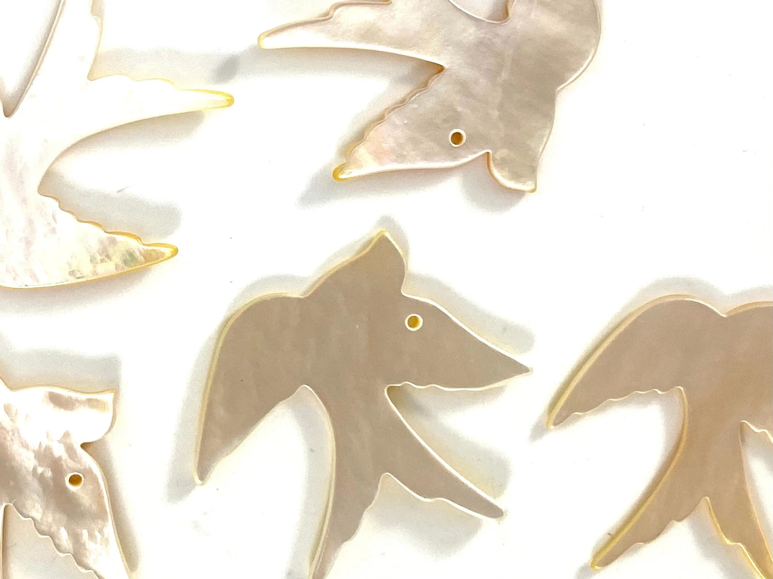 Mother Of Pearl Yellow Bird Shell, Sku#M176