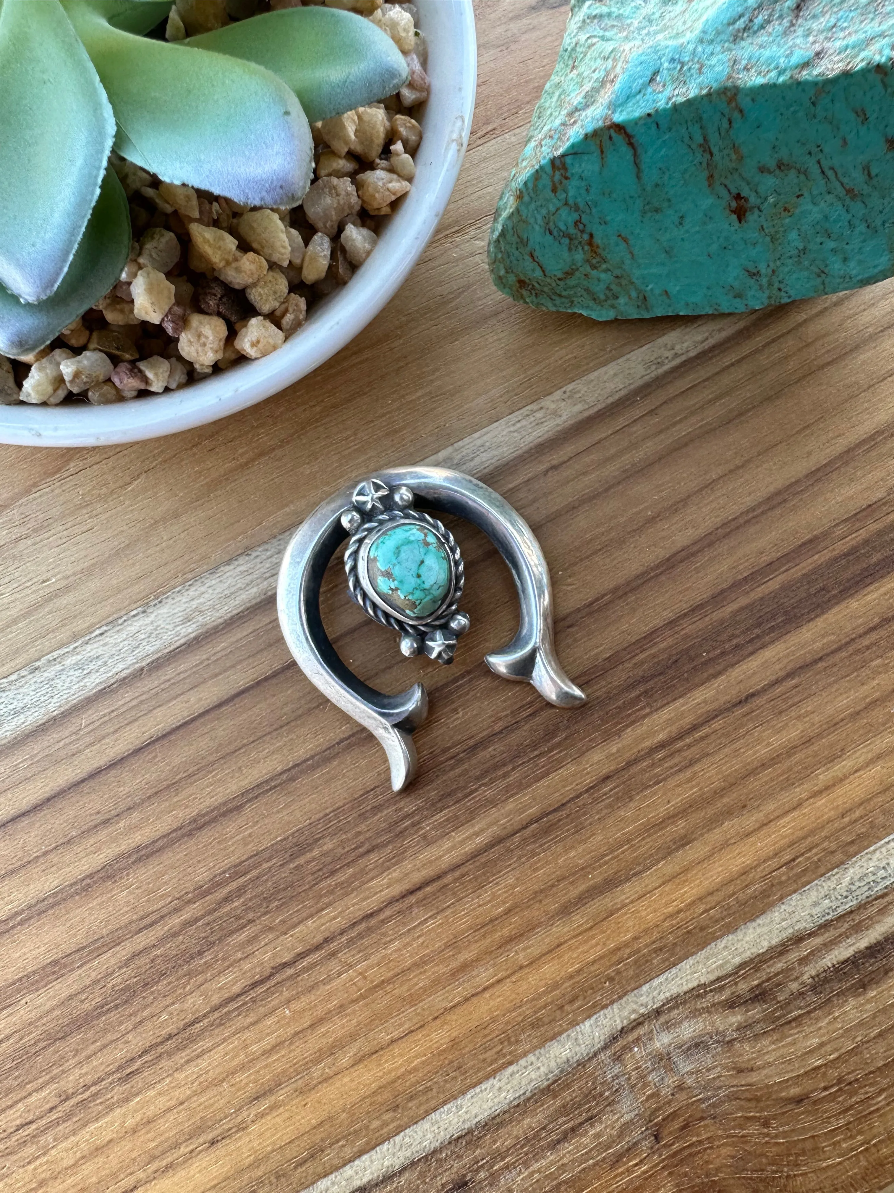 Naja Royston Pendant