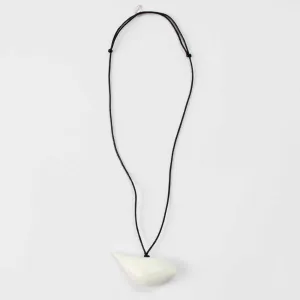 NECKLACE - WHITE ROBIN PENDANT