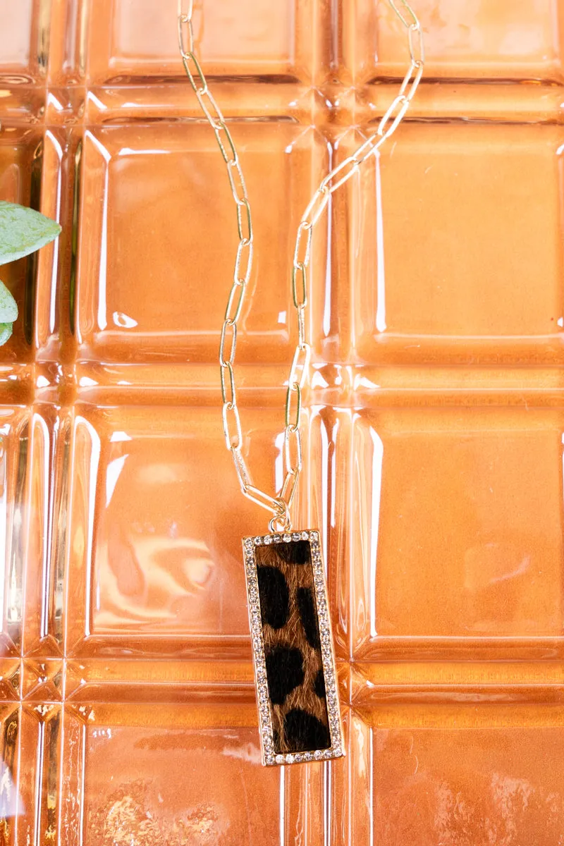 New Adventure Leopard Bar Necklace