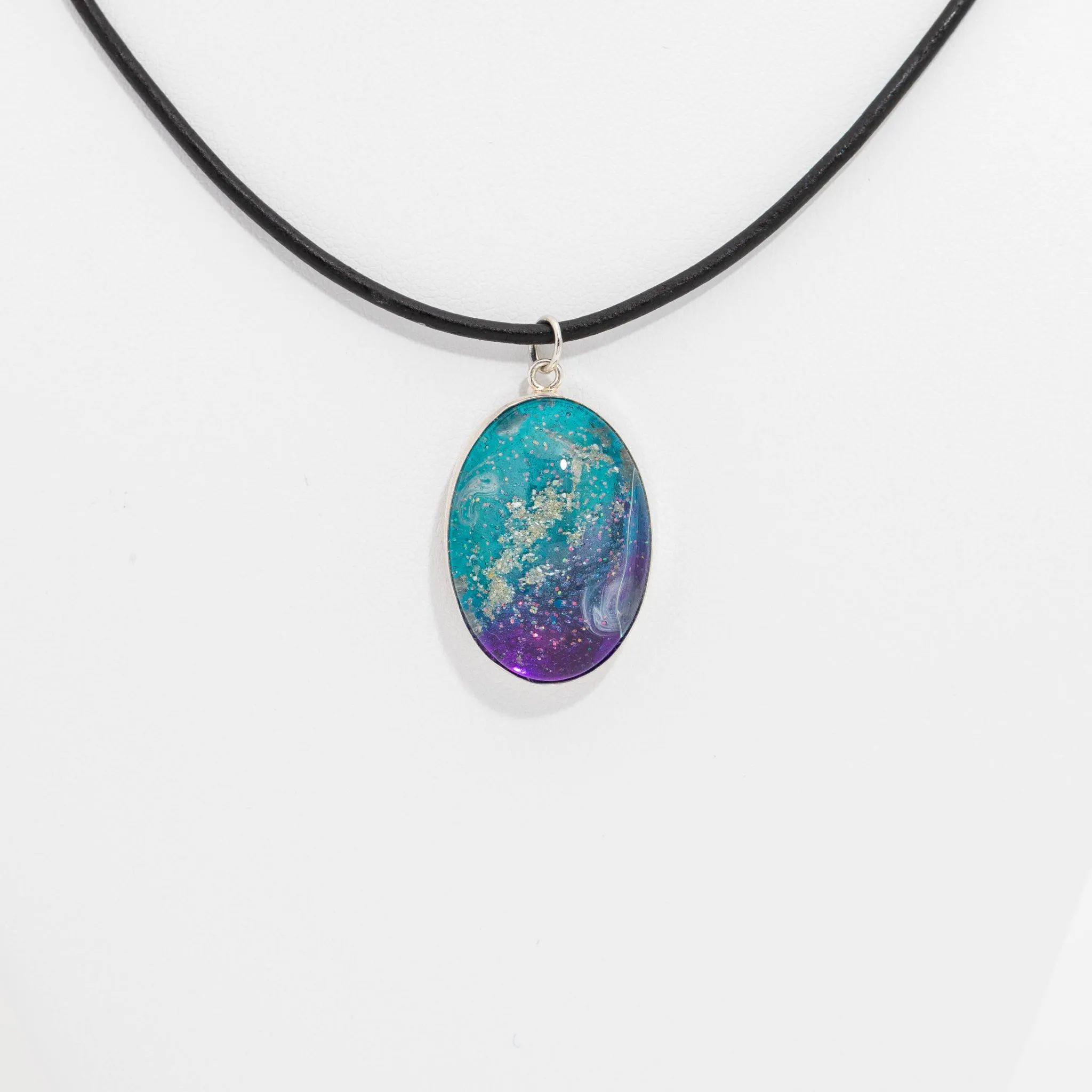 Oval Resin Pendant Memorial Necklace | Cremation Jewelry | Stellar