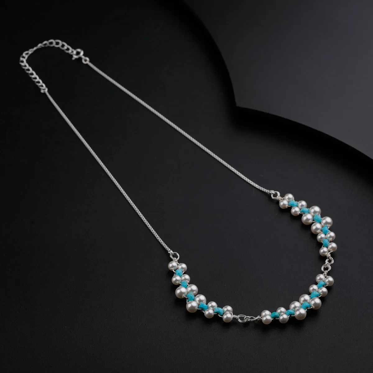 Pearls and Turqoise Beaded Pendants Necklace