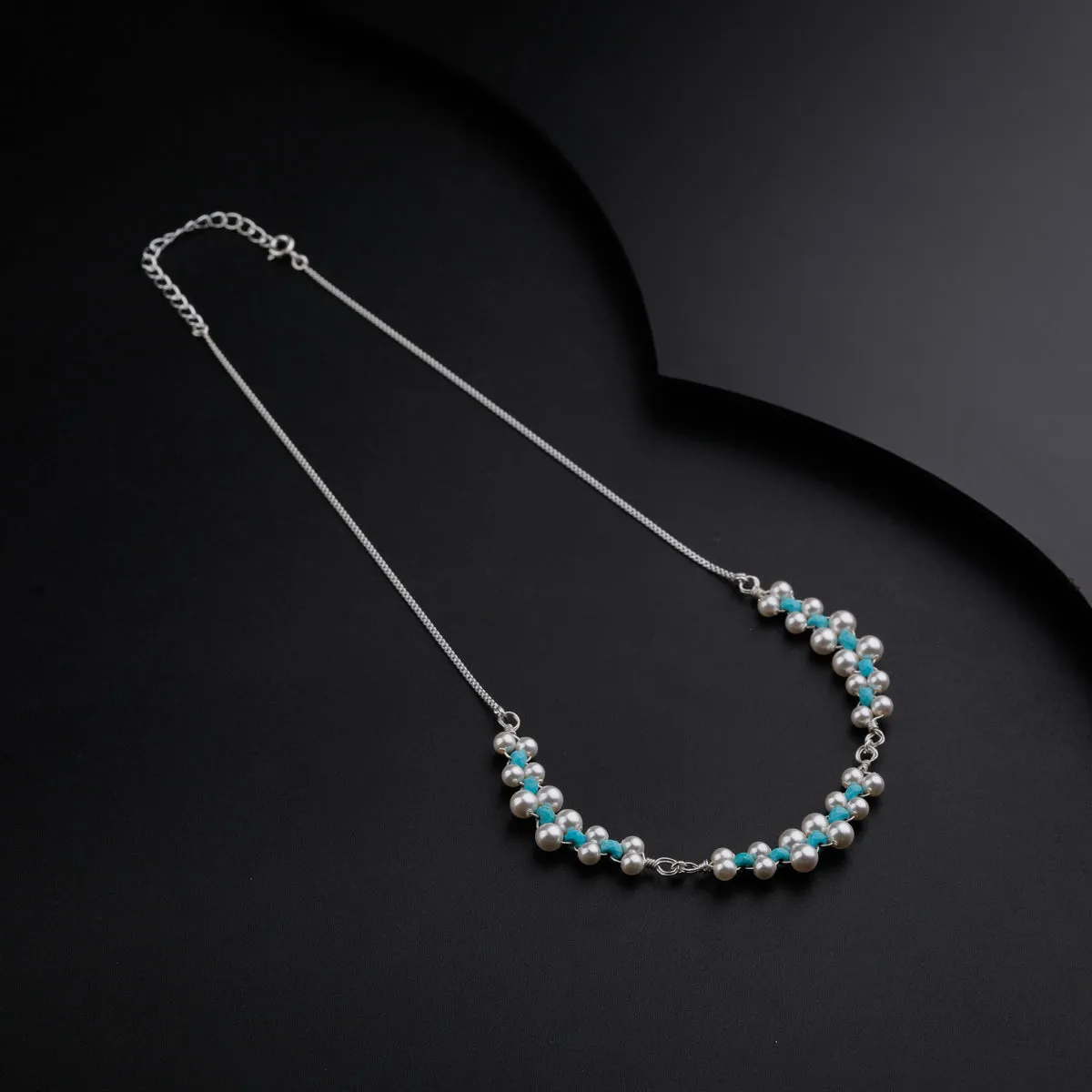 Pearls and Turqoise Beaded Pendants Necklace