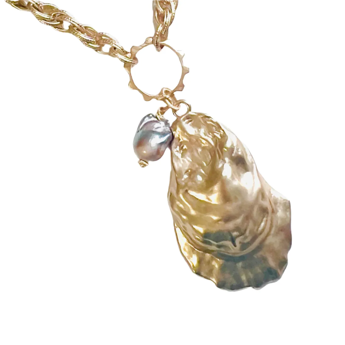 Phoebe Gold Oyster Shell Pendant with Large Peacock  Pearl Accent