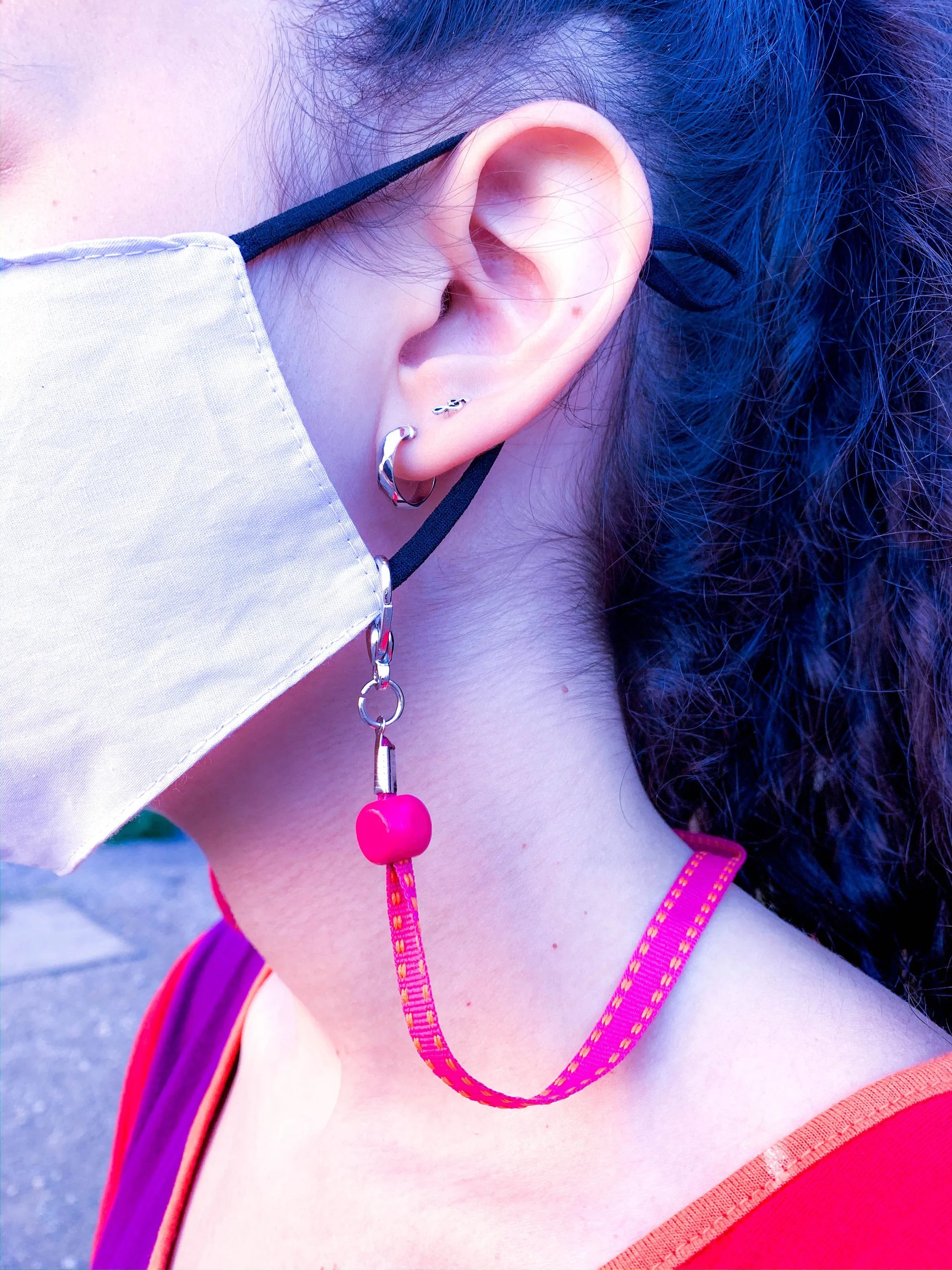 Pink Point Face Mask Holder Wooden Necklace