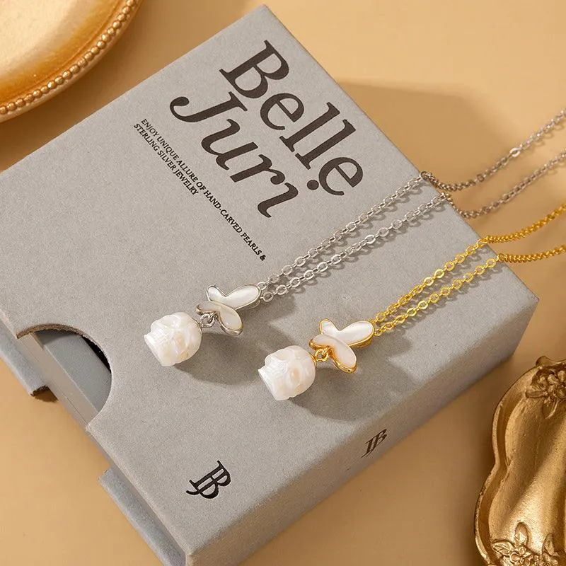 Romantic White Shell Butterfly Pearl Skull Necklace