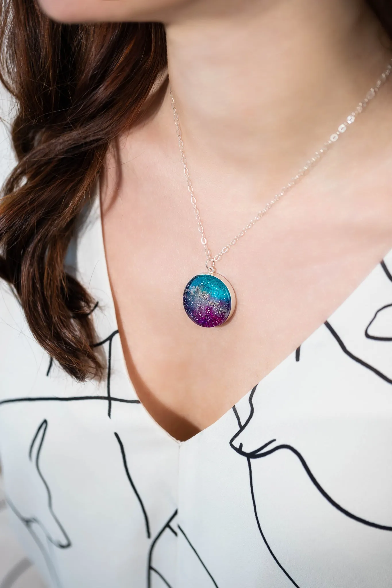 Round Resin Pendant Memorial Necklace | Cremation Jewelry | Stellar