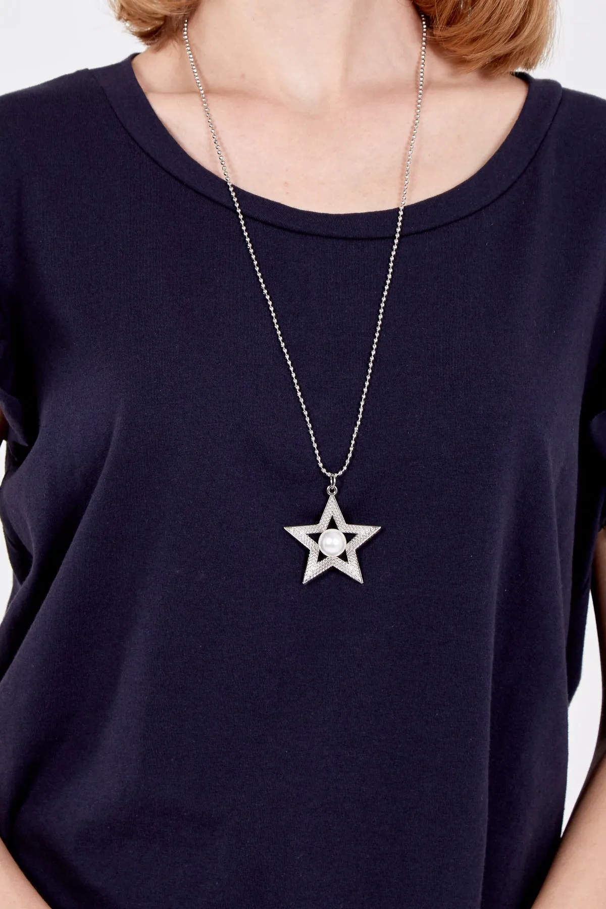 Scoop Neck Frill Sleeve Top With Necklace
