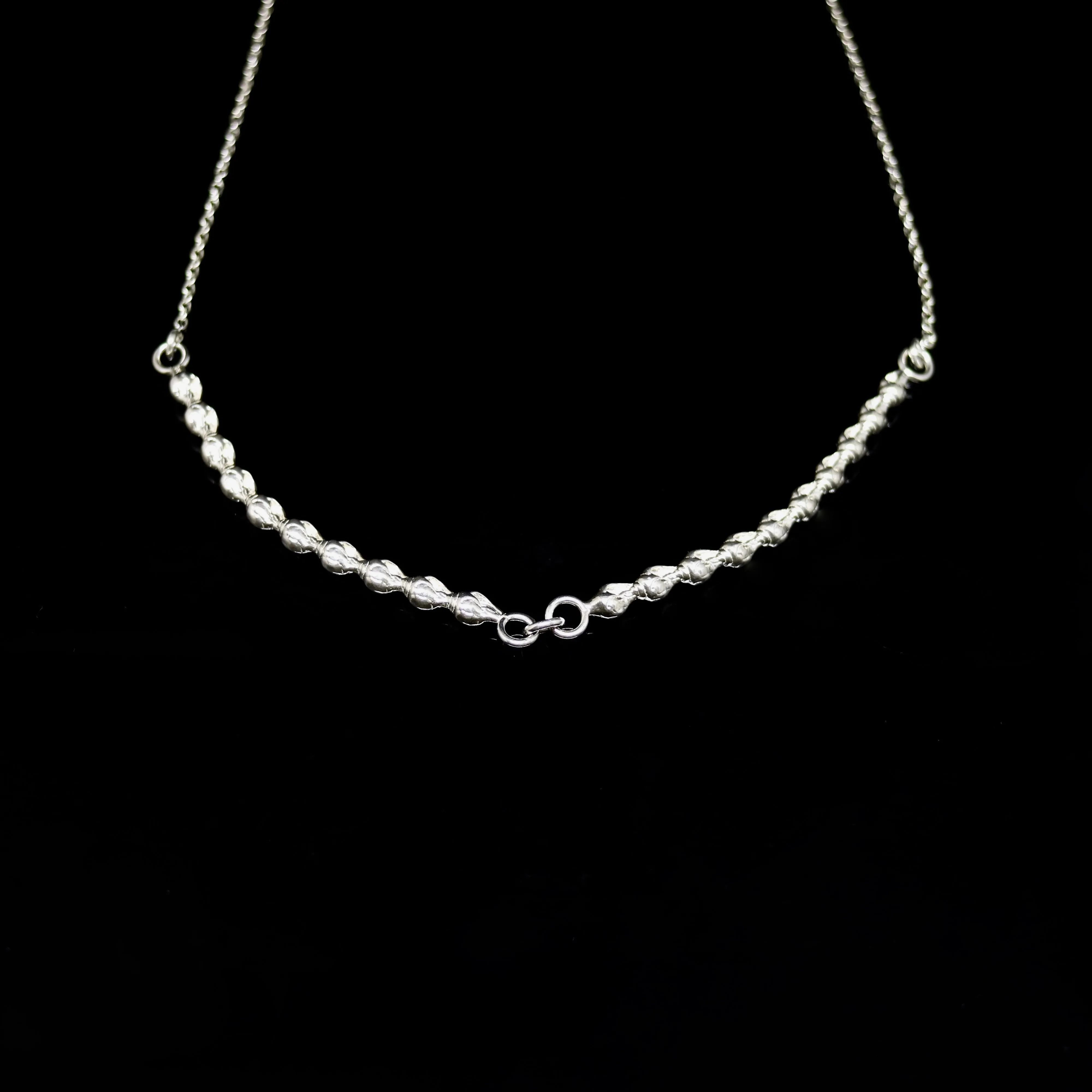 Seashell Necklace - Split Shells Bar - Medium Shells - Silver